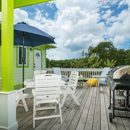 Sir Charles Guest House Palmetto Point Exterior photo