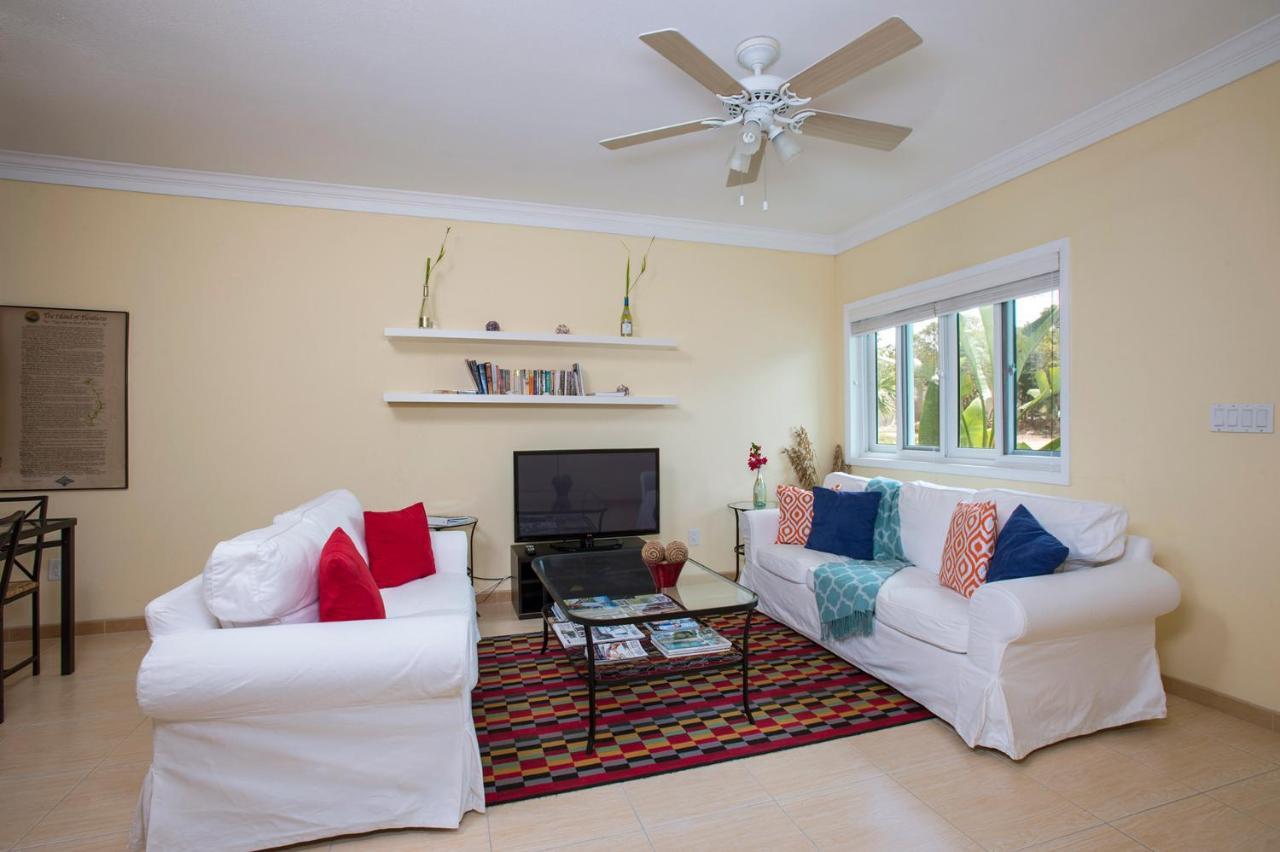 Sir Charles Guest House Palmetto Point Exterior photo